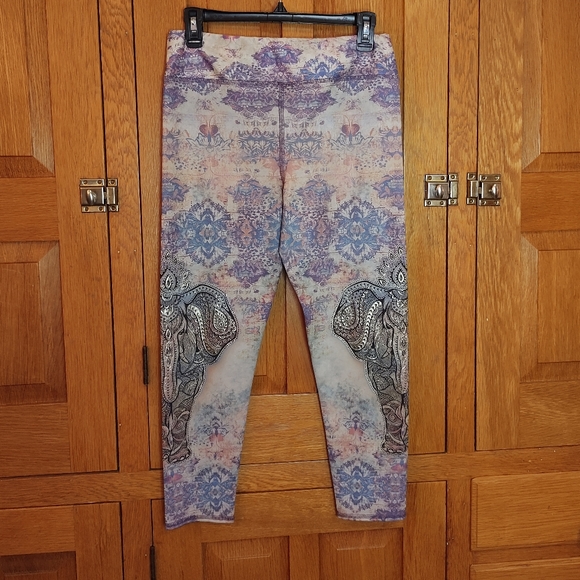 Evolution and Creation elephant boho rhapsody ankle length yoga leggings - Picture 2 of 10